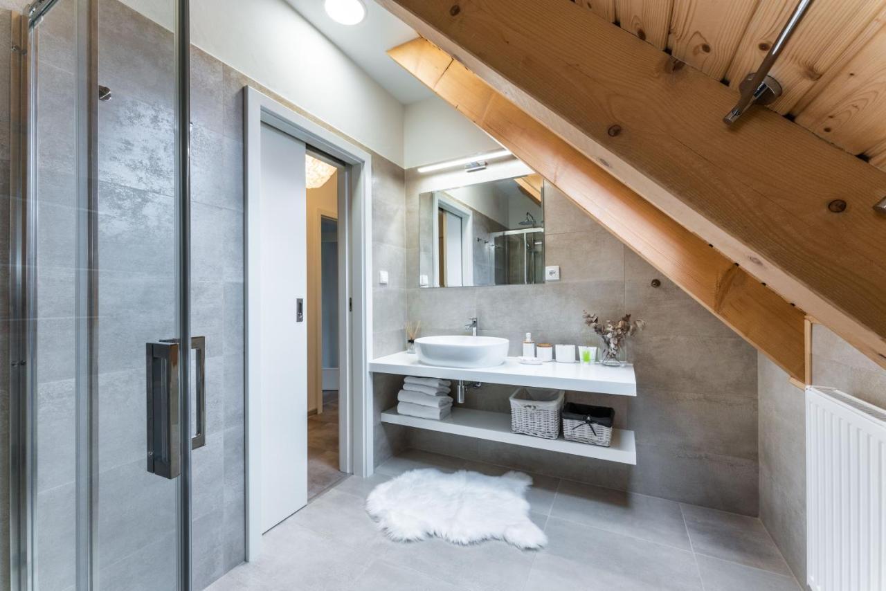 Luxury Apartman Lipno ลิปโนนัดเวิลตาวู ภายนอก รูปภาพ