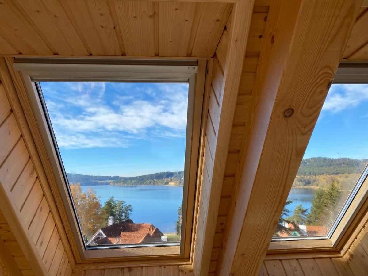 Luxury Apartman Lipno ลิปโนนัดเวิลตาวู ภายนอก รูปภาพ